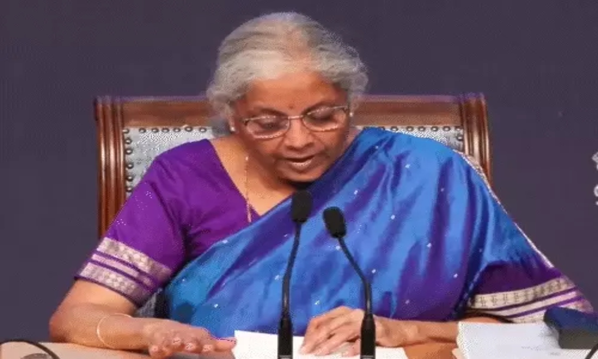 22 सितंबर से लागू होंगे नए GST स्लैब: रोटी-दूध टैक्स फ्री, लग्जरी सामान पर 40% टैक्स