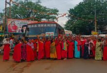 Mitanins blocked the roads: Agitation intensifies for regularization and salary hike