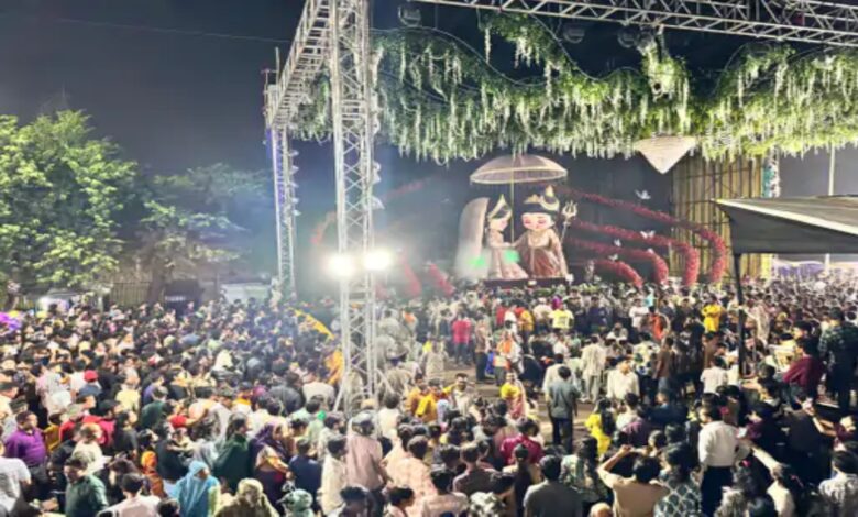 Chaos over item song in Ganesh pandal, idol covered and FIR lodged