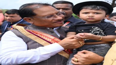 Chief Minister Sai showered affection on little Ivan by taking him in his lap