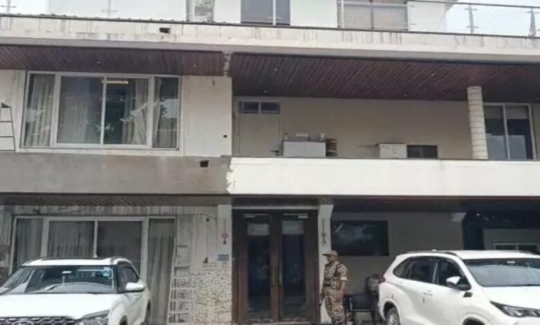छत्तीसगढ़ DMF घोटाला: ED की बड़ी कार्रवाई, 4 करोड़ नकद;10 किलो चांदी बरामद