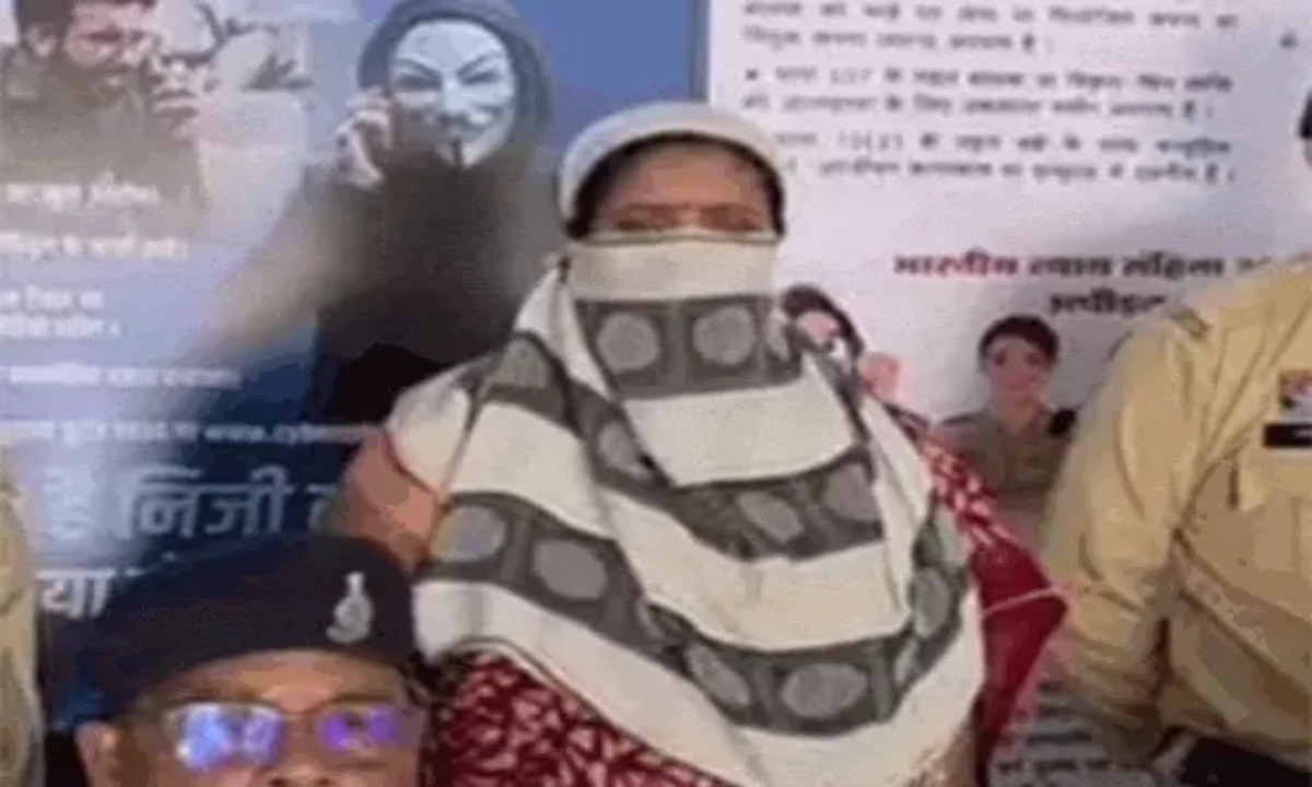 Wife killed her husband by suffocating him with a pillow, she was tired of daily harassment