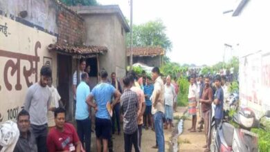 There is a possibility of four people being buried in a house in Raigad, police and dog squad are investigating