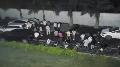 In Bilaspur, wealthy people performed stunts on the highway, causing a traffic jam with 15-20 cars, video and photos went viral.