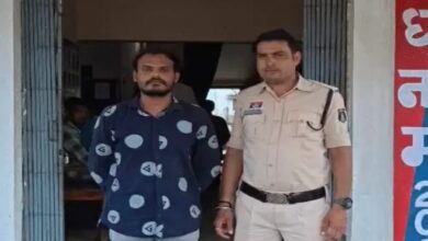 ‘मैं पूजा बोल रही हूं’… ठेकेदार से ठगे 25 लाख, पैसे खर्च किए; अब गिरफ्तार