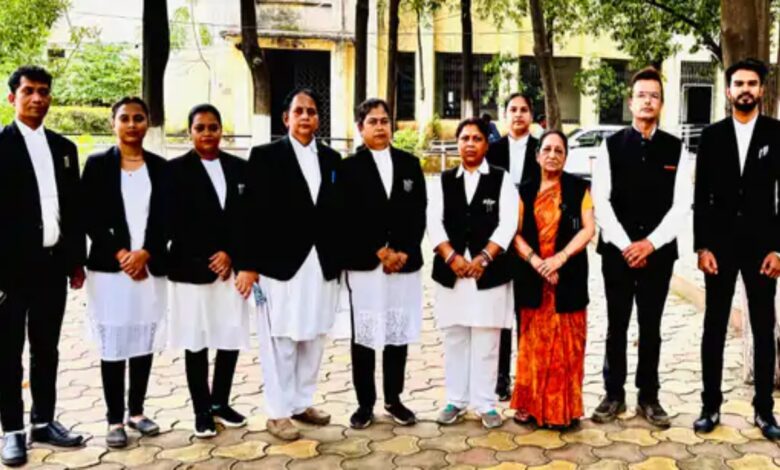 नुवाखाई के लिए महाअष्टमी की छुट्टी कैंसिल: विरोध में अधिवक्ता, बोले- देवी पूजन में बाधक सरकार