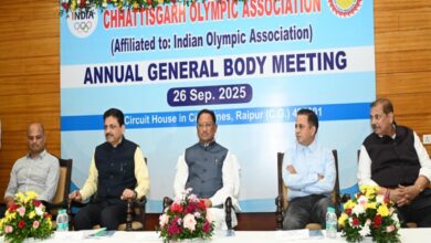 The government will give Rs 3 crore to those who win gold in the Olympics.
