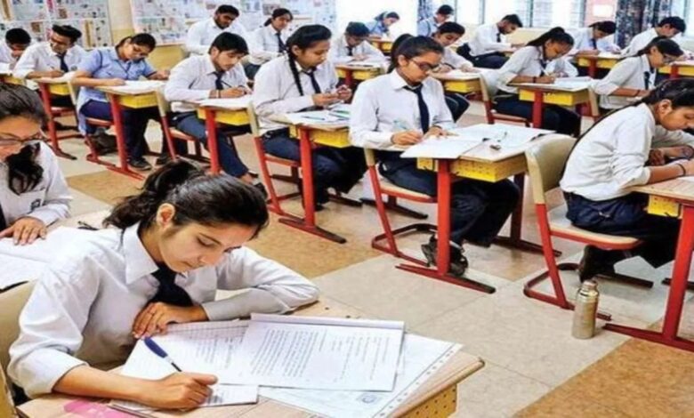 CBSE private students apply today, late fee of Rs 2,000 from tomorrow