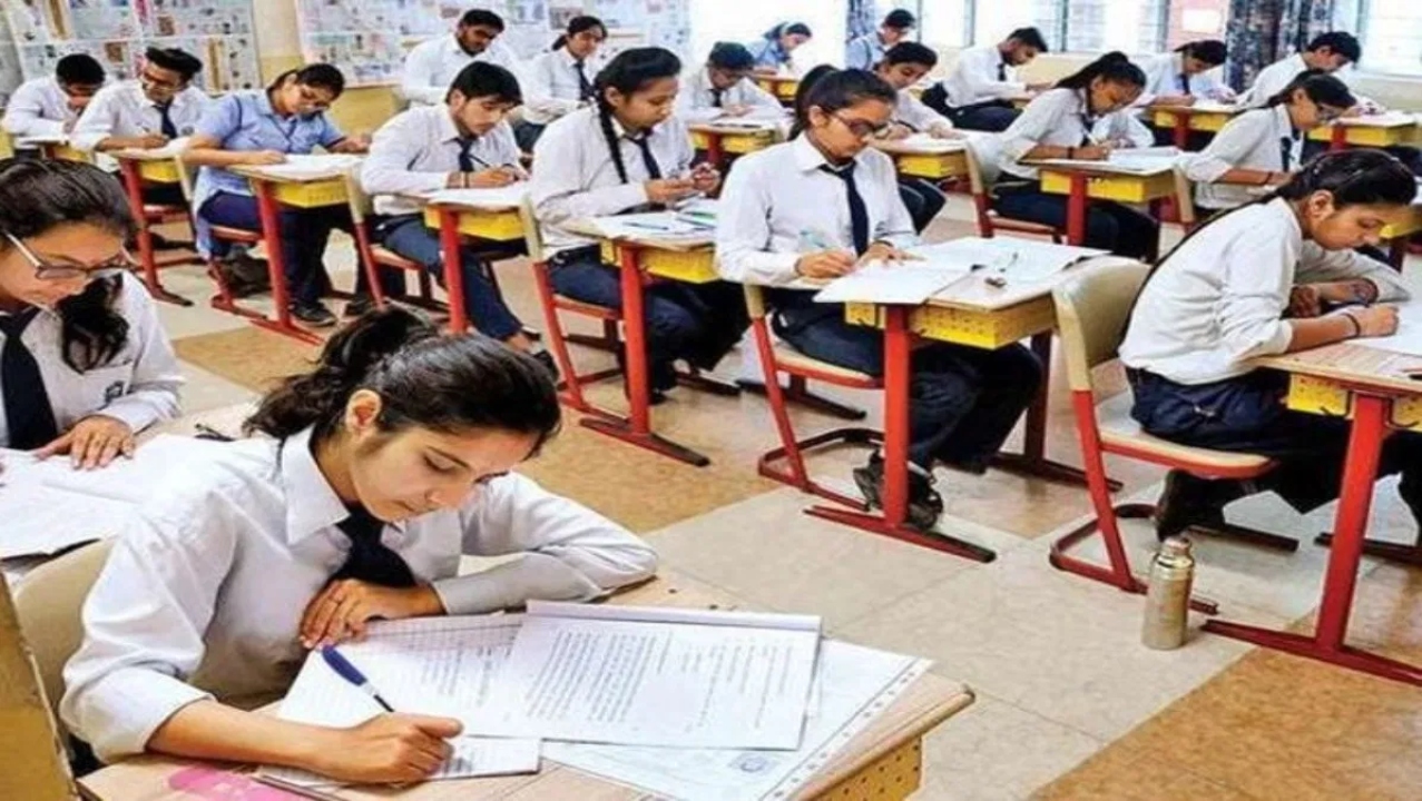 CBSE private students apply today, late fee of Rs 2,000 from tomorrow