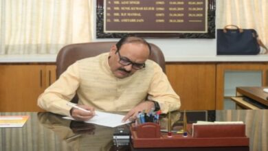 छत्तीसगढ़ के नवनियुक्त मुख्य सचिव विकासशील ने कार्यभार संभाला