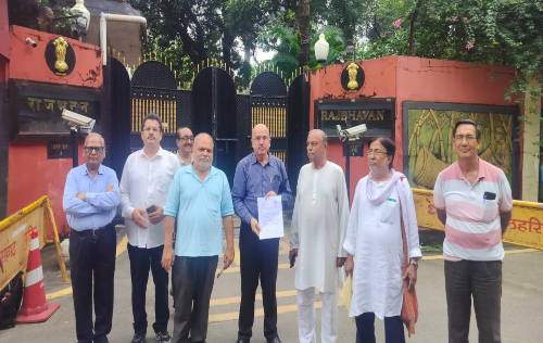 Civil society and tribal communities protested against the arrest of Sonam Wangchuk in Chhattisgarh.