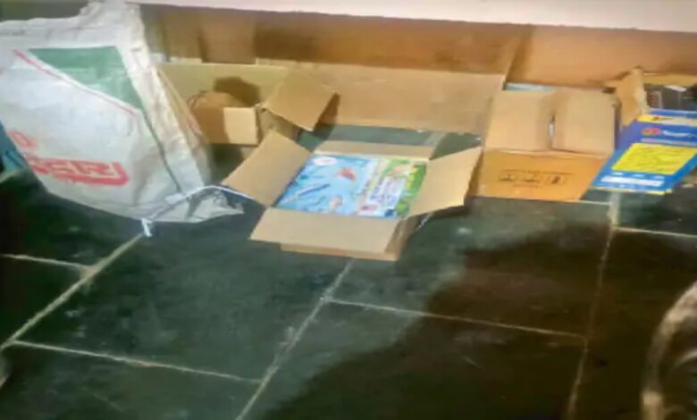 Tender process still entangled after a third of the semester has passed: Books worth 120 crore dumped in schools in 3 years