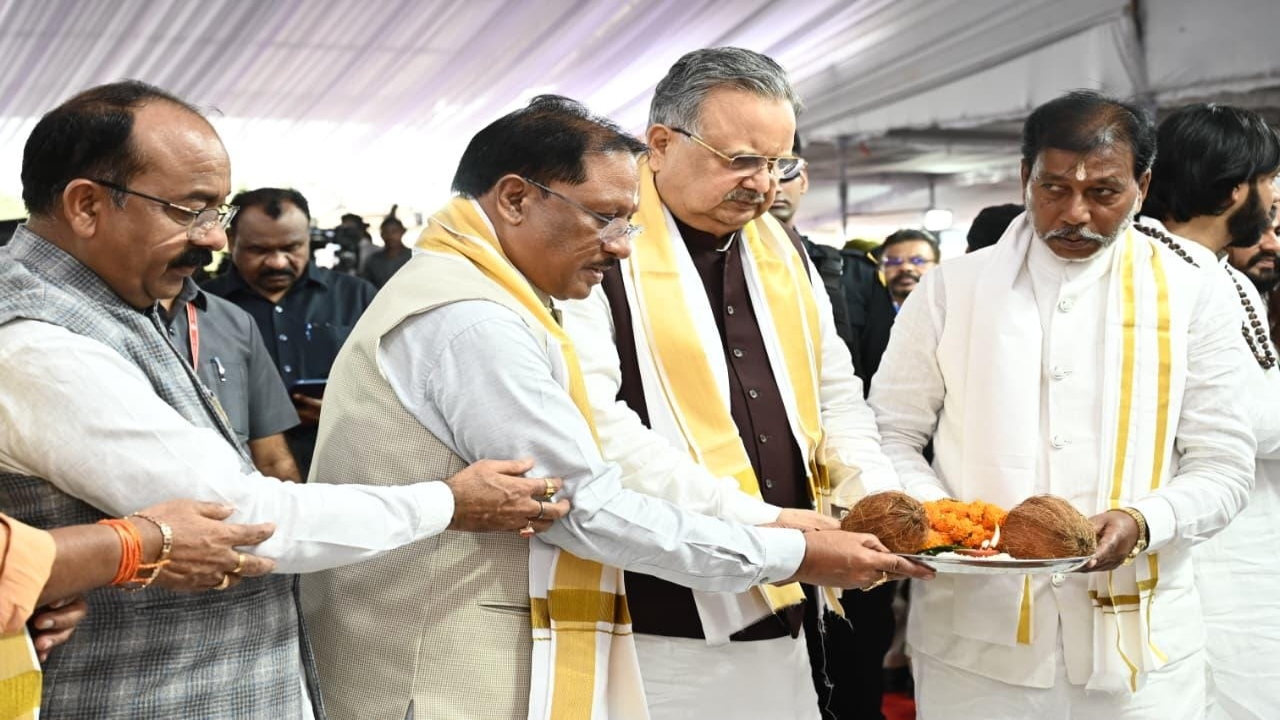 गुरु घासीदास बाबा के आदर्शों पर चलकर बनाएंगे विकसित छत्तीसगढ़ : सीएम साय