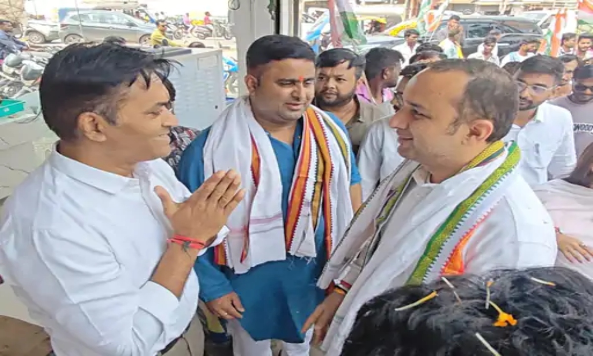 युवा कांग्रेस संगठन प्रभारी धमतरी पहुंचे, कार्यकर्ताओं को पद दिलाने का प्रस्ताव PCC को भेजेंगे