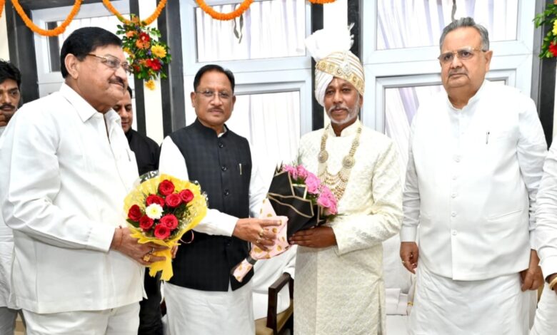 सीएम साय गुरु खुशवंत साहेब के गृहप्रवेश कार्यक्रम में शामिल