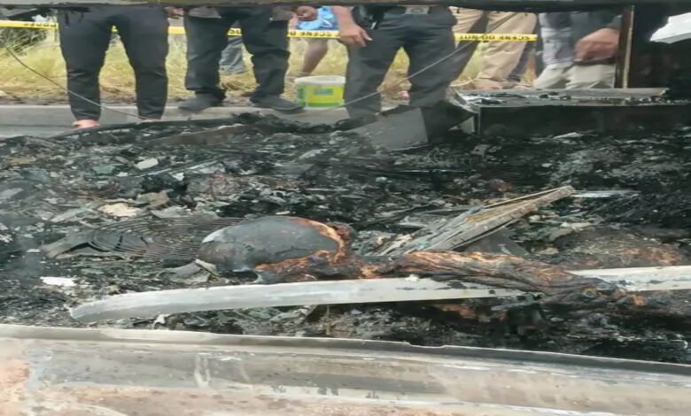 Bus accident in Andhra Pradesh: 20 passengers killed and 19 narrowly escaped as a moving bus caught fire.