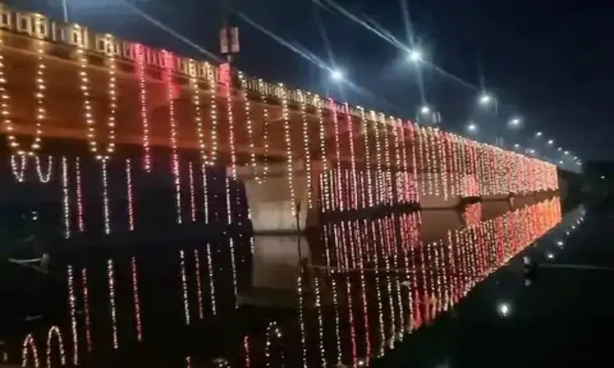 Diwali like scene at the country's largest Chhath Ghat