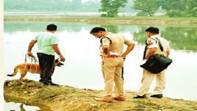 GGU परिसर के तालाब में मिली छात्र की लाश, दो दिन से था लापता