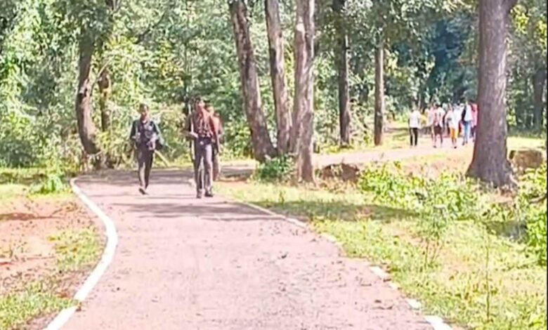 20 Naxalites surrender in Antagarh, villagers return to the mainstream