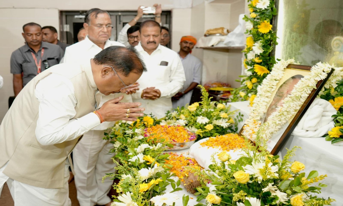Sai paid tribute to former Assembly Deputy Speaker Banwari Lal Agarwal