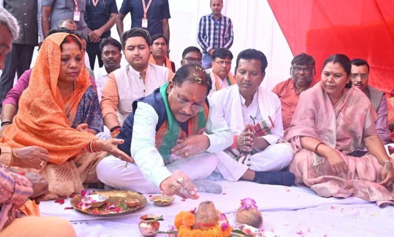 CM Sai inaugurated and performed Bhoomi Pujan for 13 development works worth Rs 40.89 crore in Farsabahar.