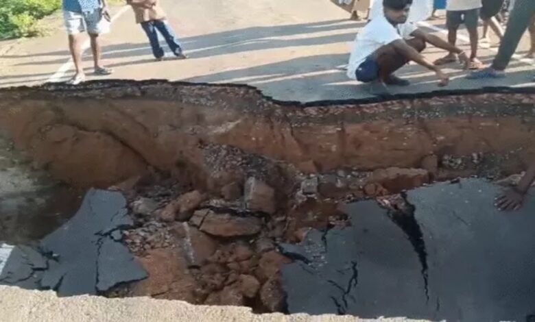 छत्तीसगढ़ में ‘मोन्था’ चक्रवात का असर, बारिश से टूटा पुलिया; दो ट्रेनें रद्द, 27 जिलों में अलर्ट जारी