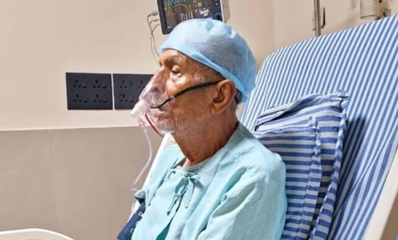 The Chief Minister wished for the speedy recovery of litterateur Vinod Kumar Shukla.