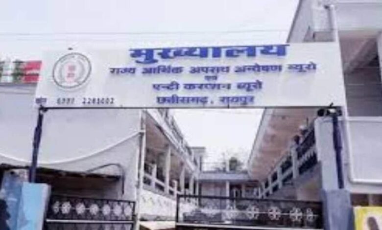 3 police officers and employees sent on deputation to ACB-EOW