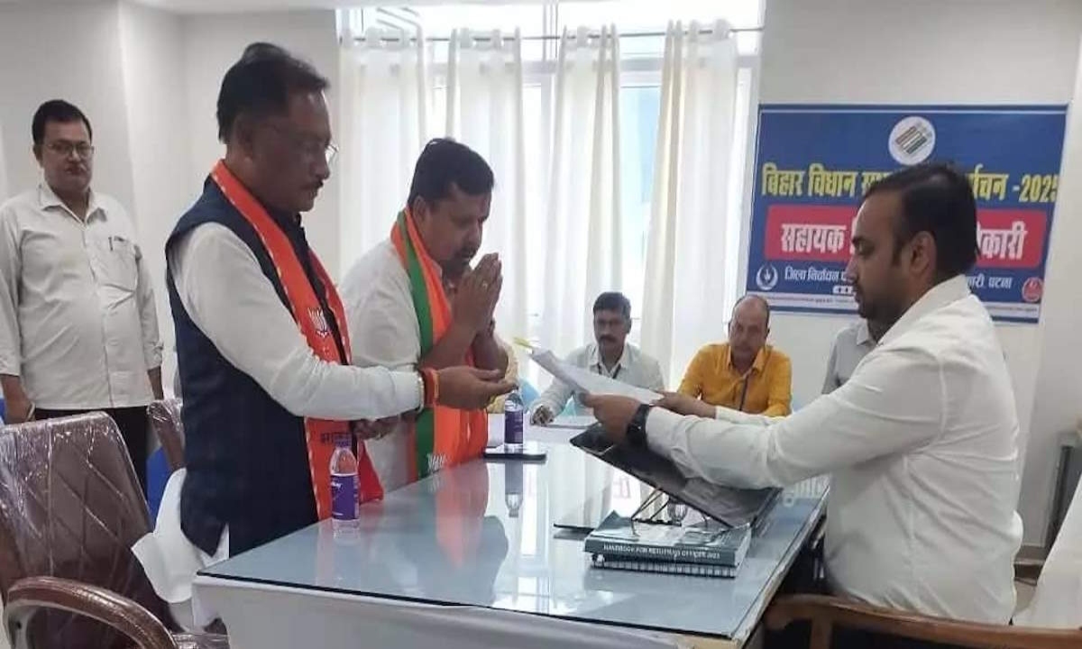 मुख्यमंत्री विष्णु देव साय ने नितिन नबीन के नामांकन में की शिरकत, कहा- एनडीए प्रचंड बहुमत से सत्ता में लौटेगा