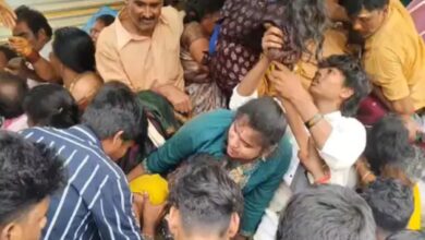 आंध्र प्रदेश में मिनी तिरुपति मंदिर में भगदड़, 10 की मौत: बिना अनुमति बनी निजी प्रॉपर्टी पर था मंदिर, भीड़ प्रबंधन में भारी लापरवाही