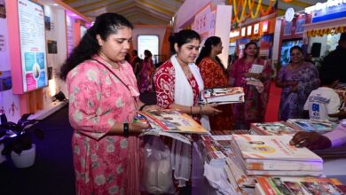 People appreciated the Public Relations Department's photo exhibition. The exhibition showcased glimpses of the state's achievements and schemes.
