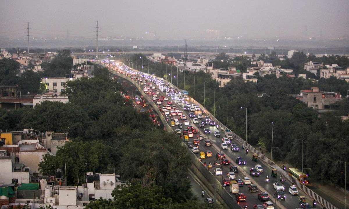 Weather Update, Jammu Kashmir Snowfall, Himachal Pradesh, Uttarakhand, Delhi Cold, Uttar Pradesh Weather, Bihar Rain, Western Disturbance, IMD Alert,