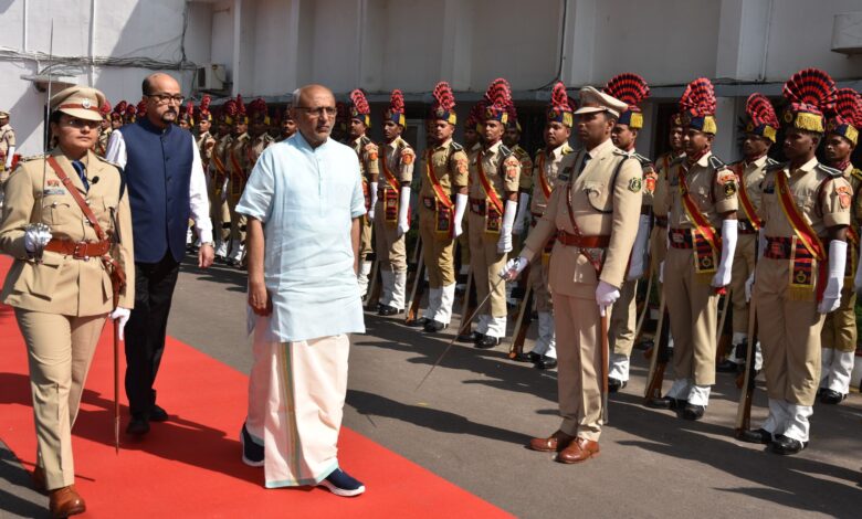 उप राष्ट्रपति को राजभवन में दिया गया गार्ड ऑफ ऑनर