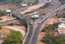 An e-rickshaw overturned on a bridge, killing a young woman; her mother was seriously injured.