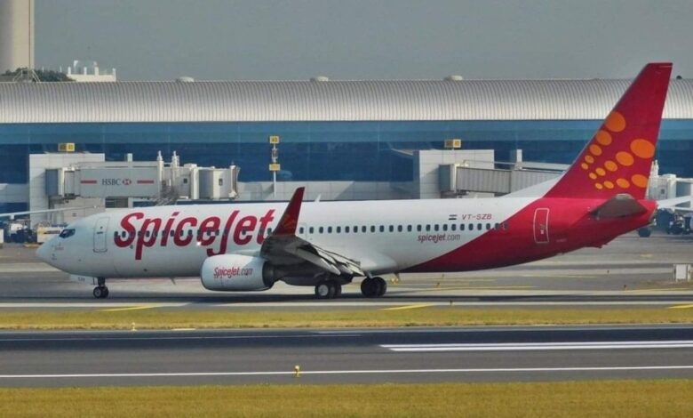 SpiceJet engine fails mid-air at 35,000 feet, emergency landing made in Kolkata