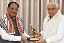 Chief Minister Sai paid a courtesy visit to Gujarat Chief Minister Patel and shared experiences on development.