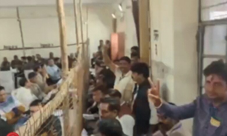 7 राज्यों की 8 सीटों पर उपचुनाव: शुरुआती रुझानों में BJP-कांग्रेस 2-2 सीटों पर आगे, घाटशिला में JMM की बढ़त