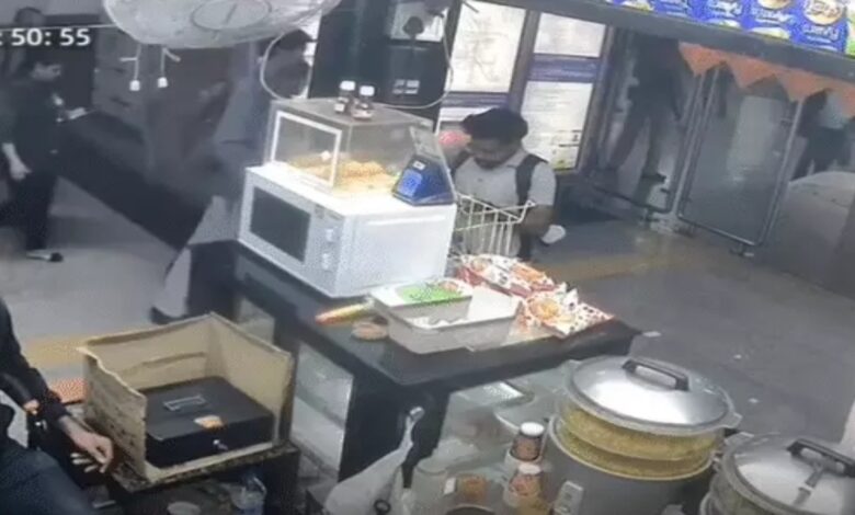 New CCTV footage of Delhi blast