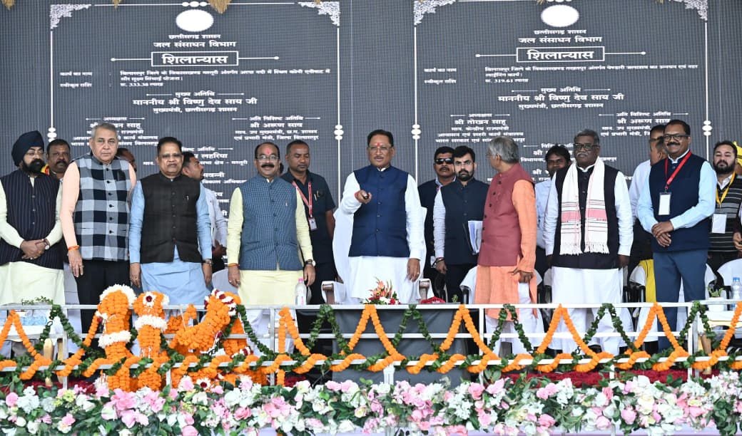 मुख्यमंत्री ने कोनी में नवीन संभागायुक्त कार्यालय का किया लोकार्पण