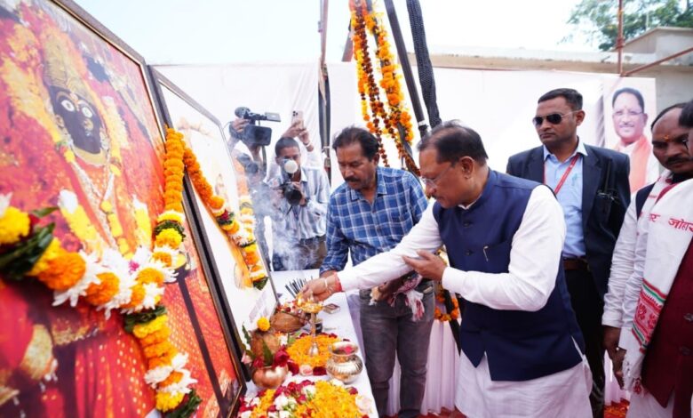 मुख्यमंत्री साय ने भगवान बिरसा मुंडा का किया स्मरण, बस्तर में जनजातीय गौरव दिवस कार्यक्रम का शुभारंभ