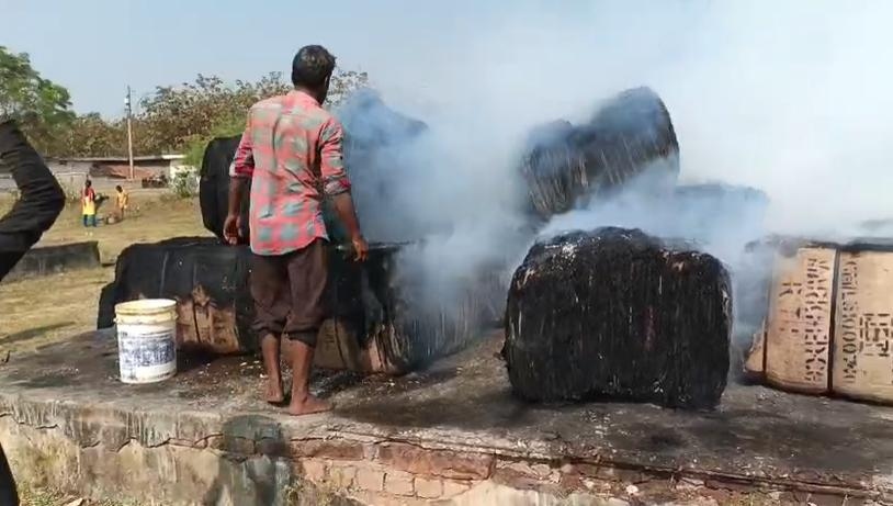 Fire in gunny bags during paddy procurement, sacks worth lakhs destroyed in two districts; arrangements under scrutiny