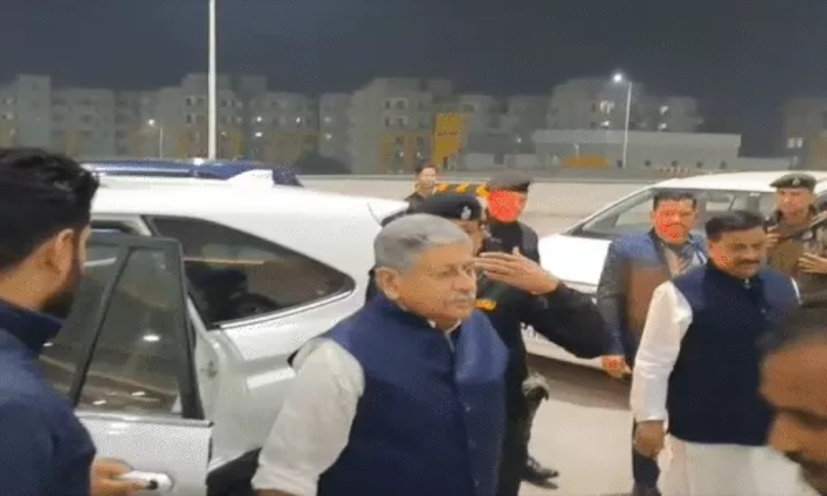 New government in Bihar: Lallan-Sanjay meeting in Delhi before oath, tussle between JDU-BJP