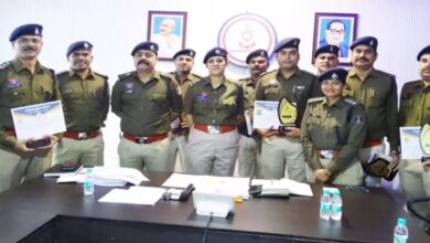 7 पुलिस अफसर-कर्मी बने ‘COP OF THE MONTH’: एसपी ने किया सम्मानित