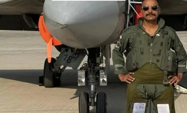 The body of Wing Commander Namansh Syal, who died at the Dubai Air Show, has been brought to Sulur Air Base in Tamil Nadu.