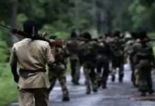 नक्सलियों ने माना: सोनू–सतीश के सरेंडर से हथियारों का संकट गहराया