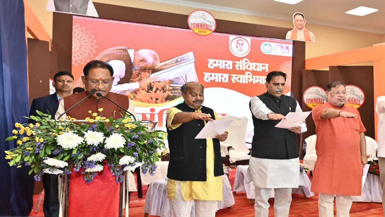 Secretary-in-Charge inspected paddy procurement centres and Anganwadis, held meaningful conversations with farmers and children