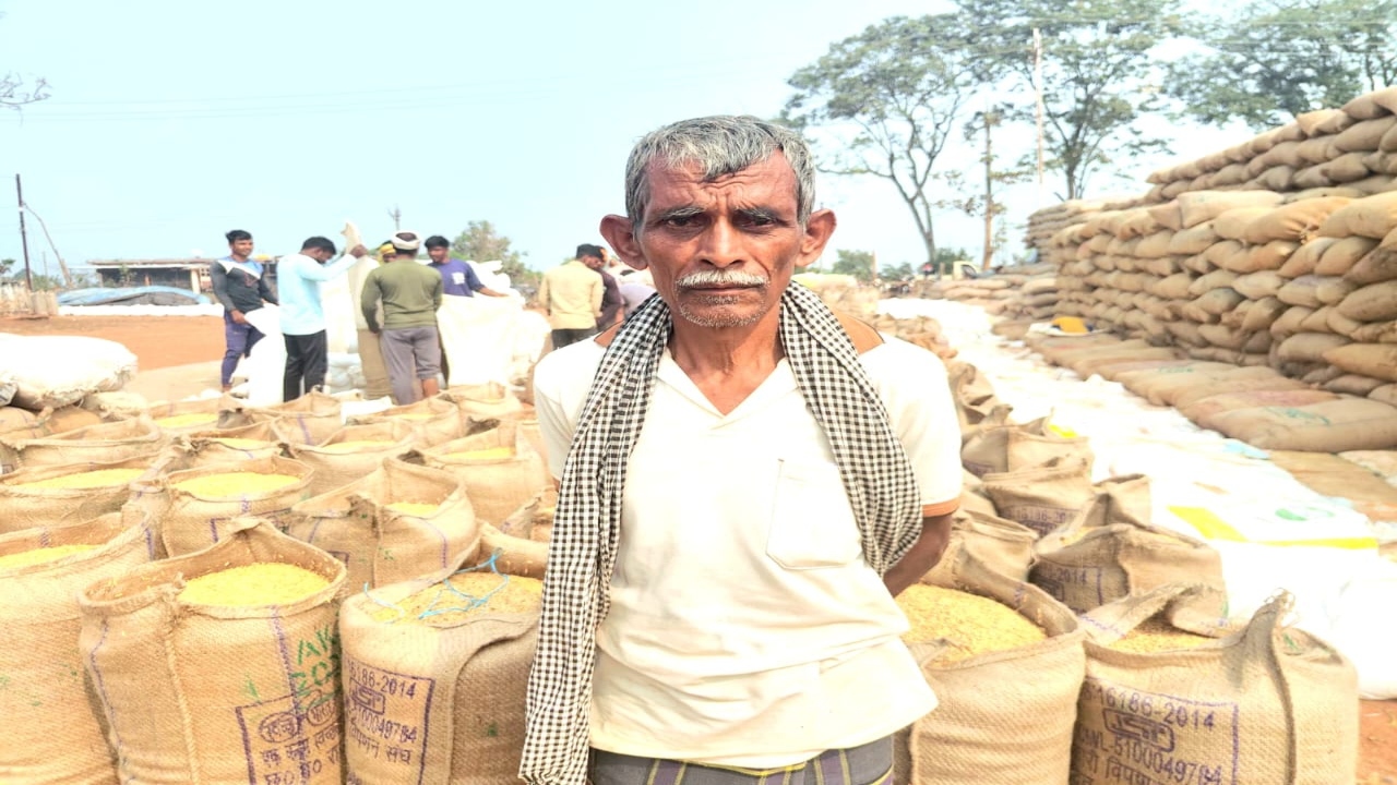 Elderly farmer Munna Singh's dream will be fulfilled by selling paddy
