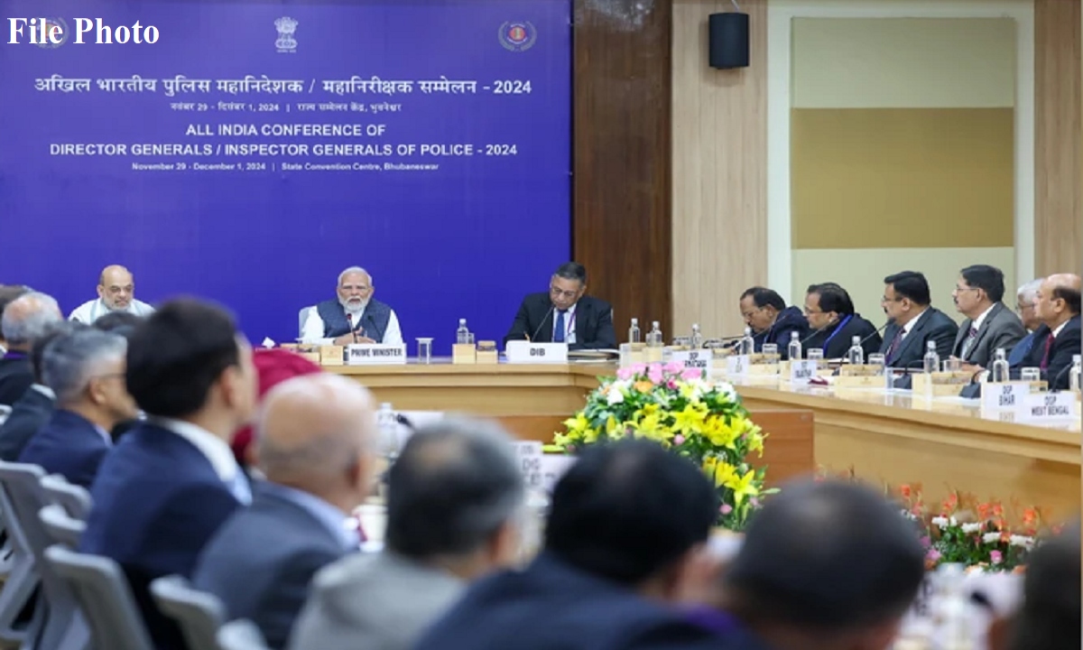 DG-IG कॉन्फ्रेंस के दूसरे दिन की बैठक शुरू, पीएम मोदी और अमित शाह हुए शामिल