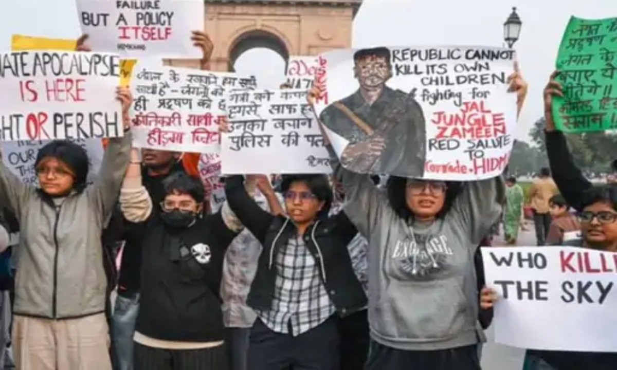 इंडिया गेट प्रोटेस्ट केस: हिड़मा के समर्थकों को कोर्ट ने पुलिस और ज्यूडिशियल कस्टडी में भेजा