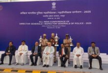 The country's three best police stations were honored: Ghazipur police station topped the first day of the DGP-IG conference.